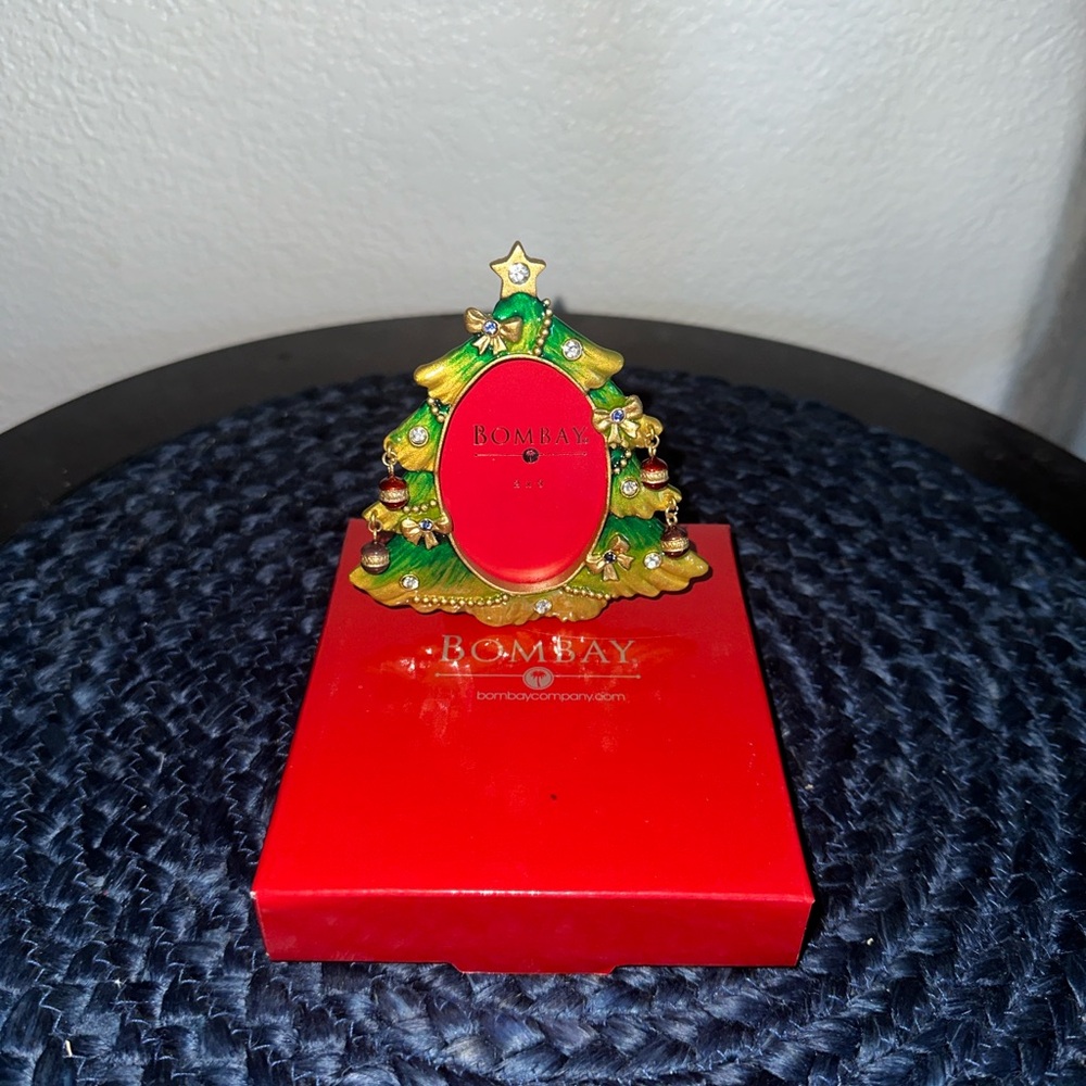Bombay Green and Gold Tree Ornament Frame
